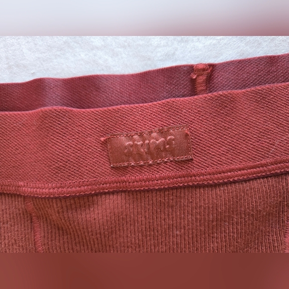 Skims Women’s Boxers, Wine Color, Size Large (NWOT) - Picture 3 of 8